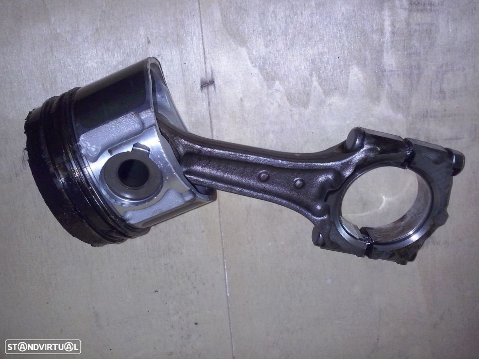 Bielas e pistons Opel Astra H 1.7 Cdti Z17DTH - 1