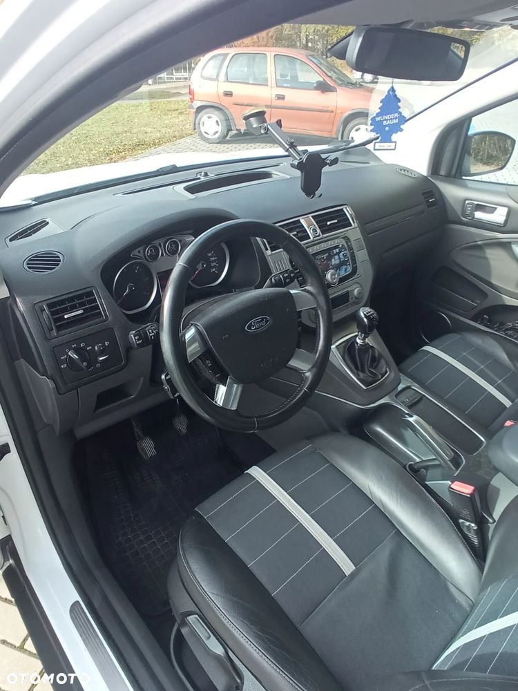 Ford Kuga 2.0 TDCi Trend FWD - 23