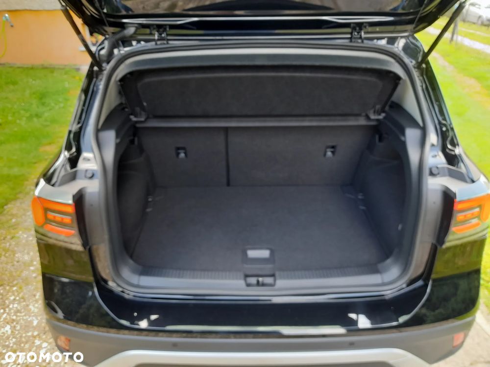 Volkswagen T-Cross - 25