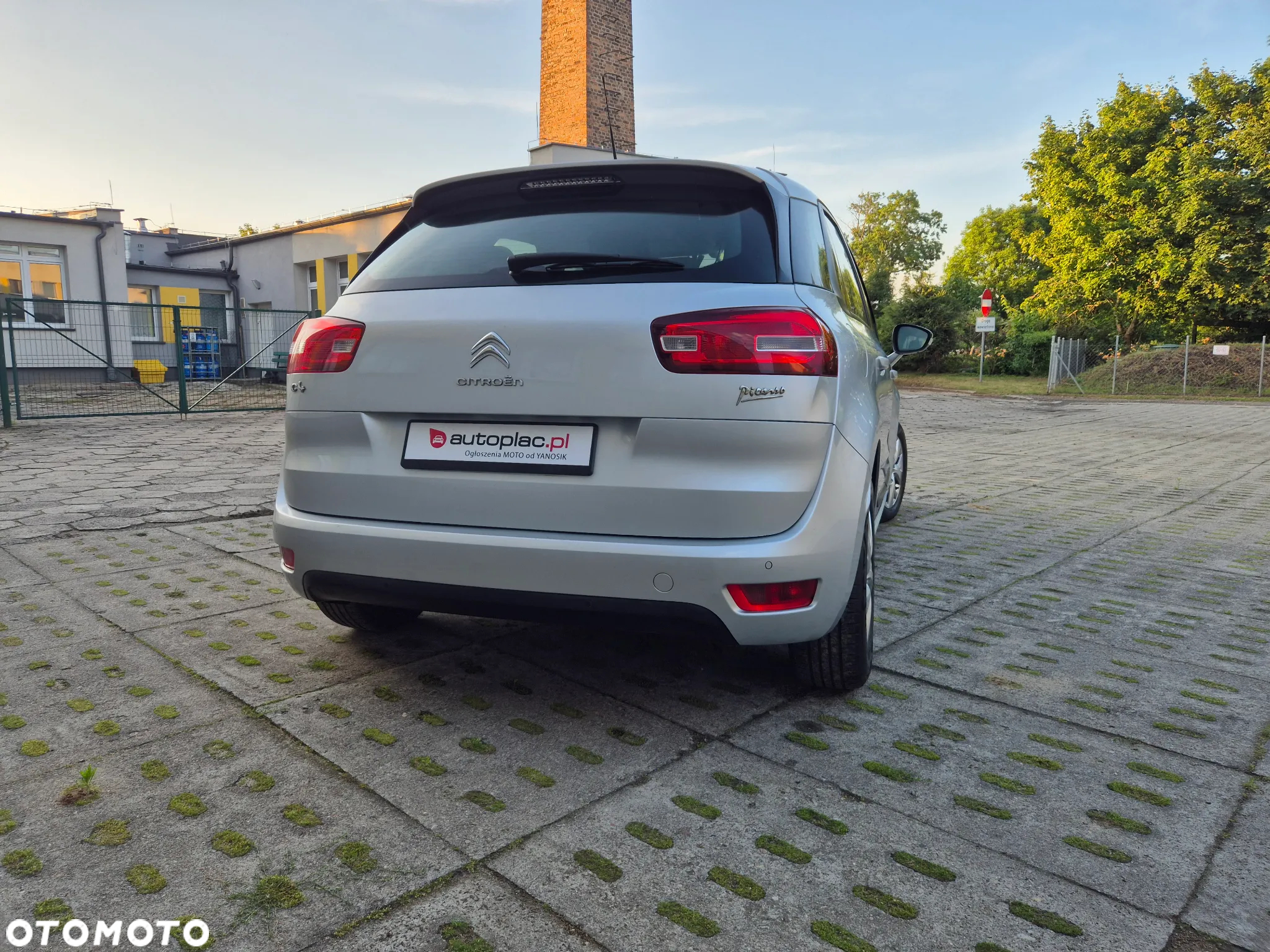 Citroën C4 Picasso 1.6 e-HDi Intensive ETG6 - 16