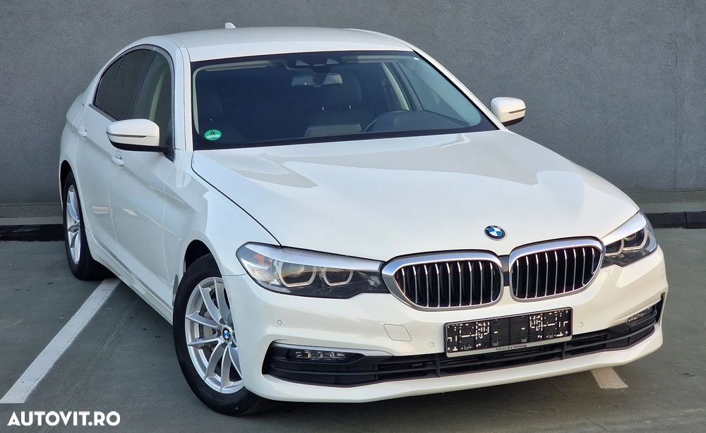 BMW Seria 5 525d Aut. Luxury Line - 7