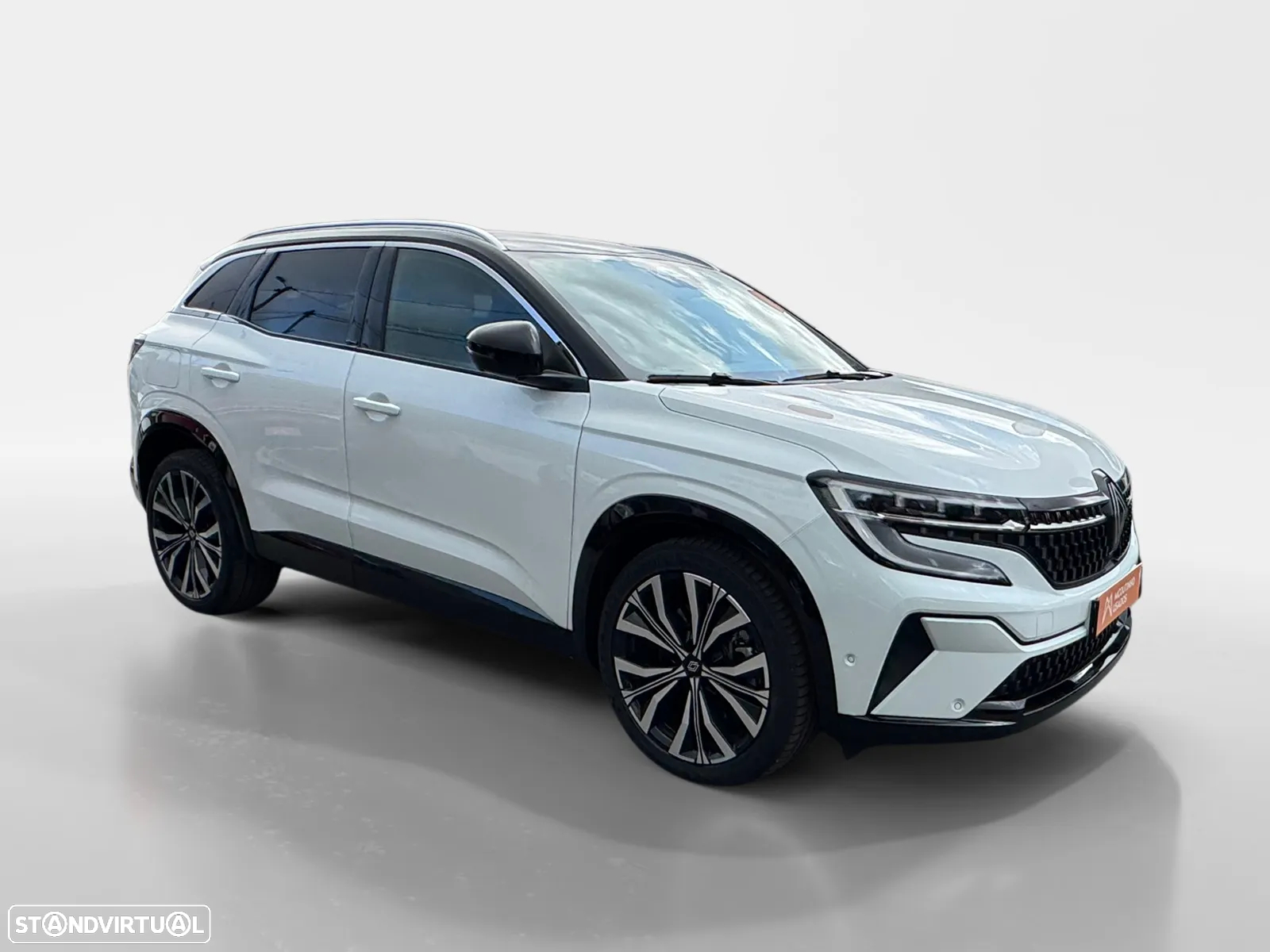 Renault Austral 1.2 E-Tech Iconic - 8