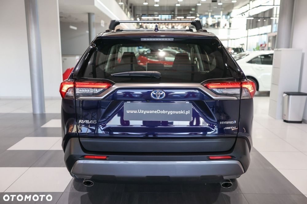 Toyota RAV4 - 4