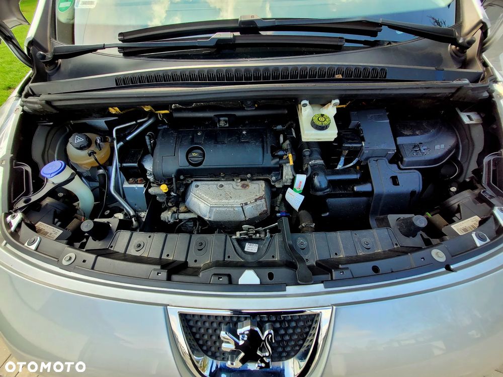 Peugeot 3008 120 VTi Access - 21