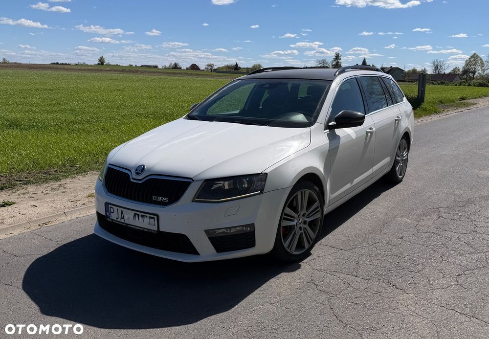 Skoda Octavia 2.0 TDI DSG RS - 1