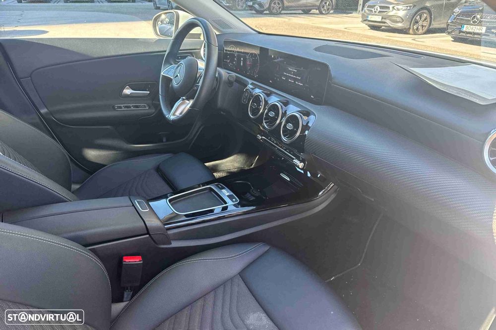 Mercedes-Benz CLA 180 d - 8