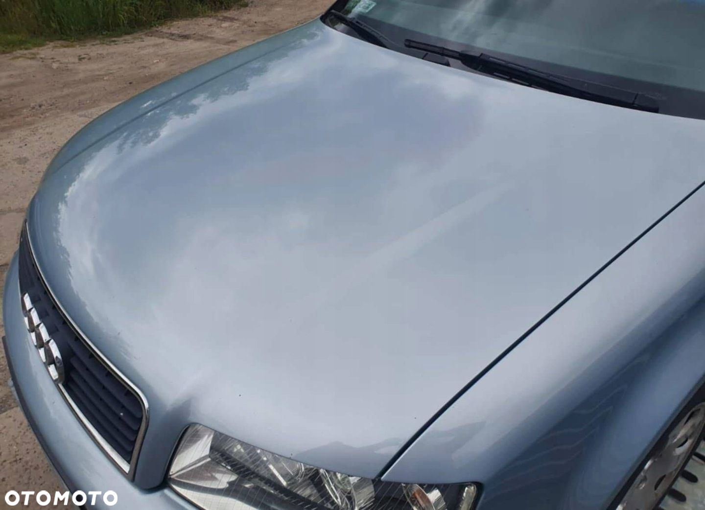 Audi A4 B6 SEDAN MASKA PRZÓD - 2