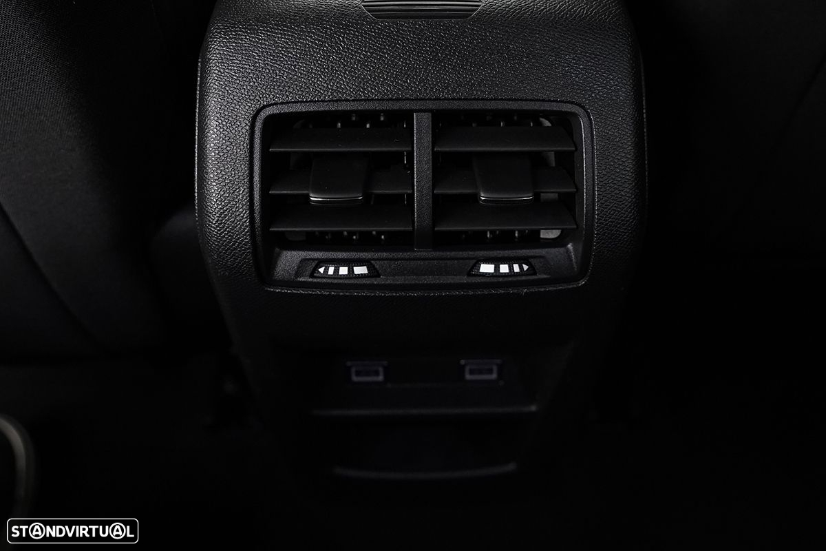Peugeot 308 1.2 PureTech Allure EAT8 - 23