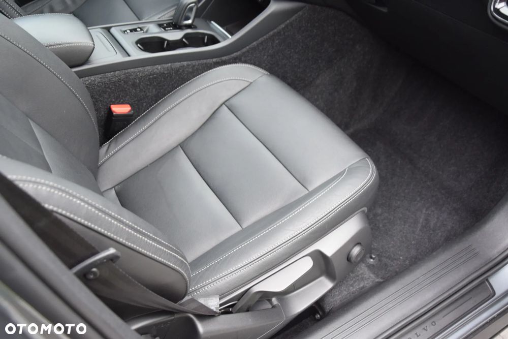 Volvo XC 40 D3 Geartronic Momentum - 30