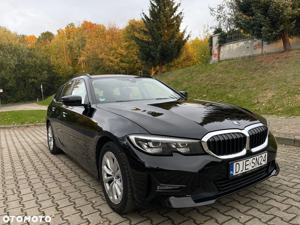 BMW Seria 3 320i Advantage - 8