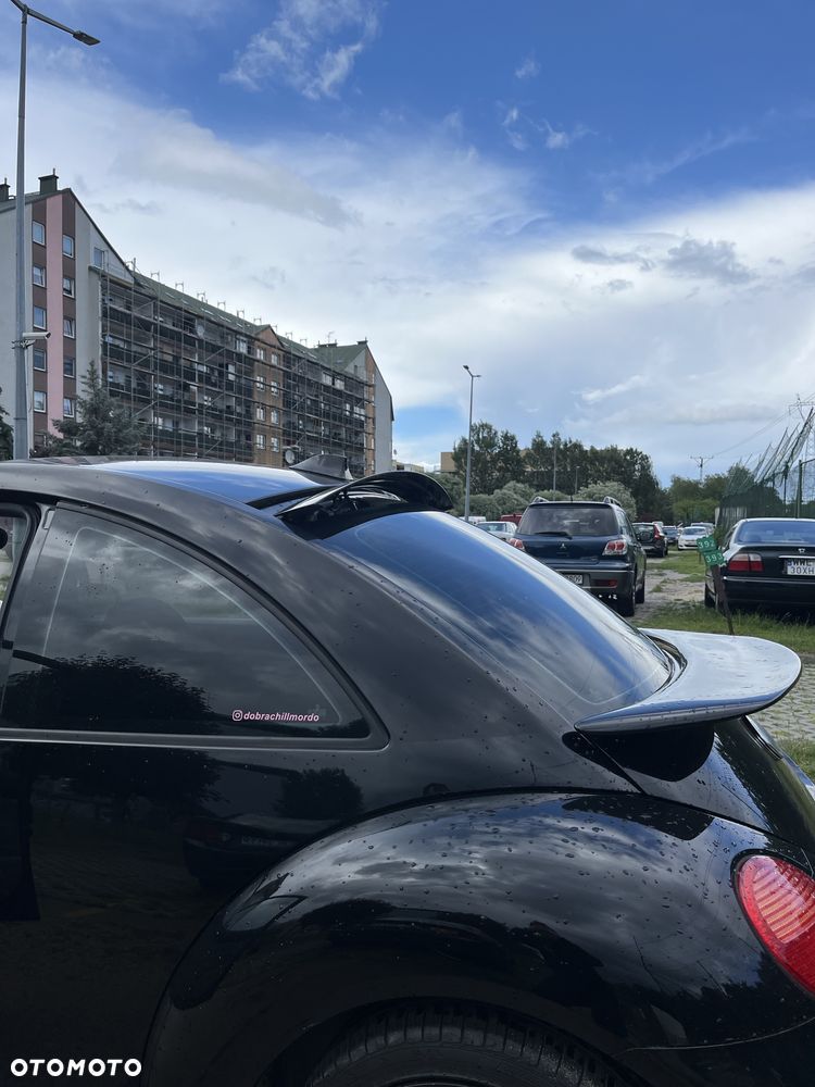 Volkswagen New Beetle - 5