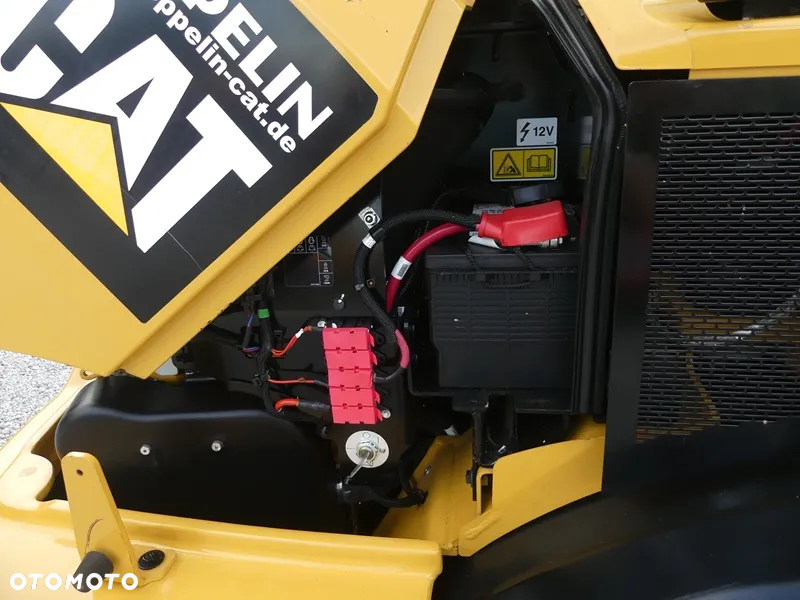 Caterpillar CAT 906M Z Niemiec / 2019r / 2668mtg / Serwisowany / - 19