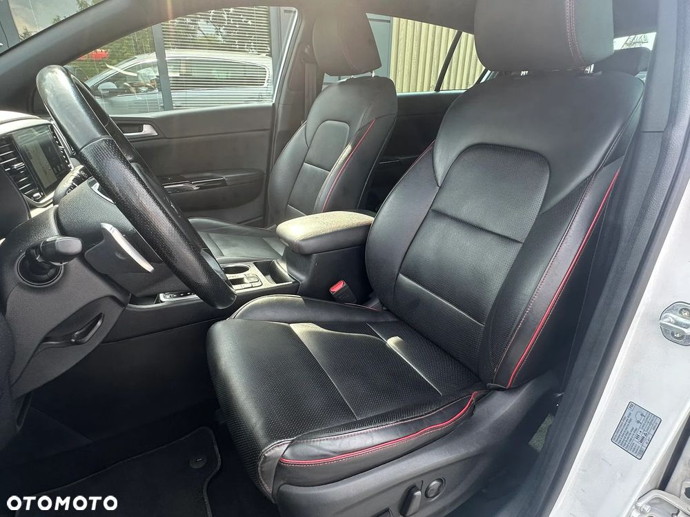 Kia Sportage 1.6 T-GDI AWD DCT GT LINE - 12