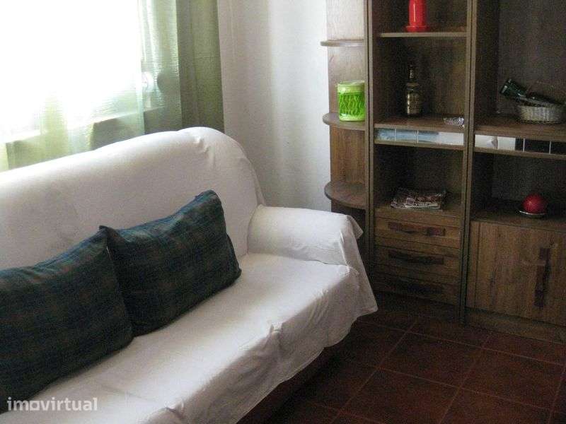 Pequeno apartamento remodelado e muito confortável! - Grande imagem: 3/12