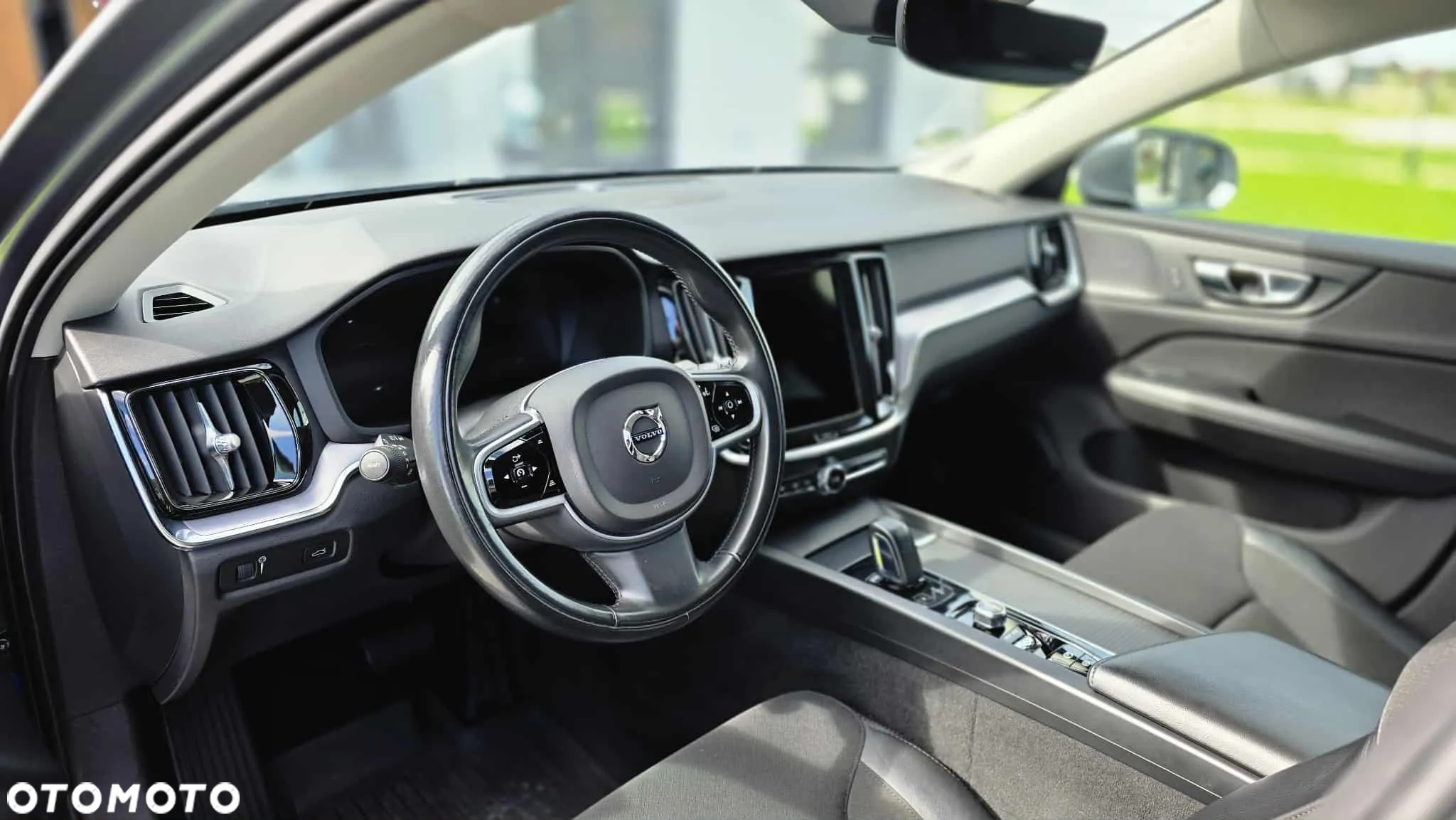 Volvo V60 D4 AWD Momentum Pro - 15