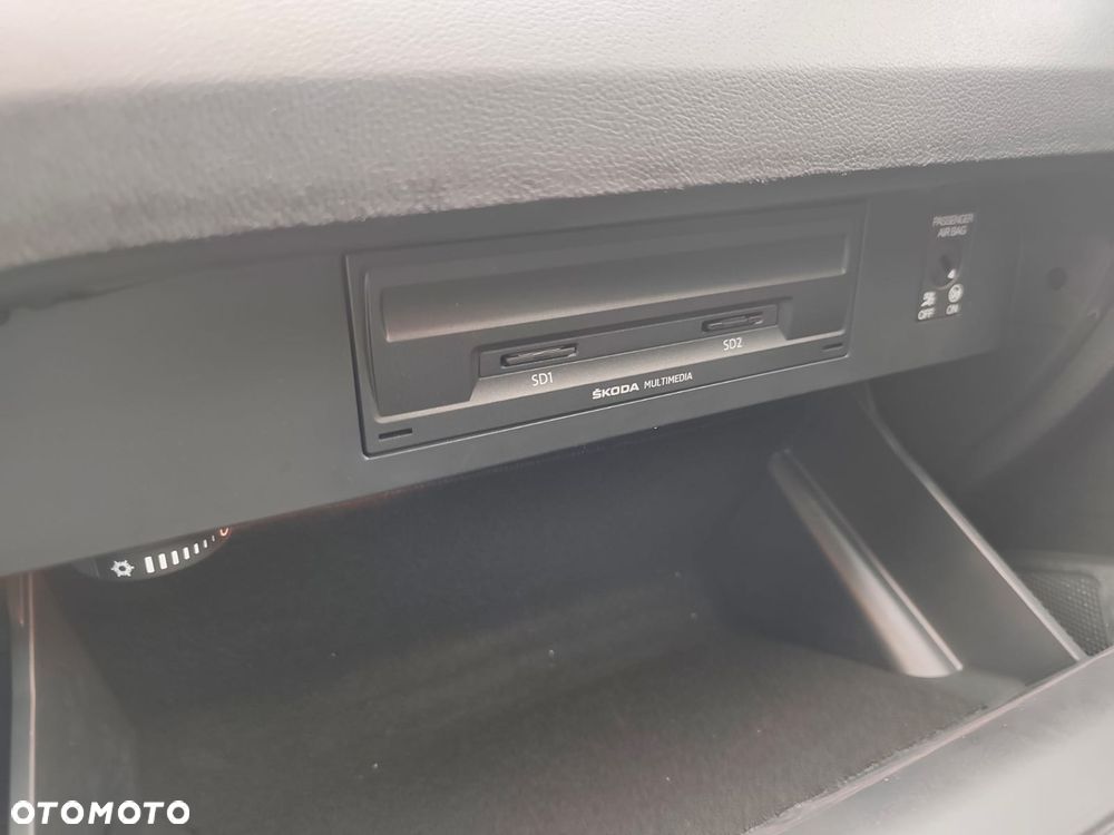 Skoda Octavia 2.0 TDI Edition - 23