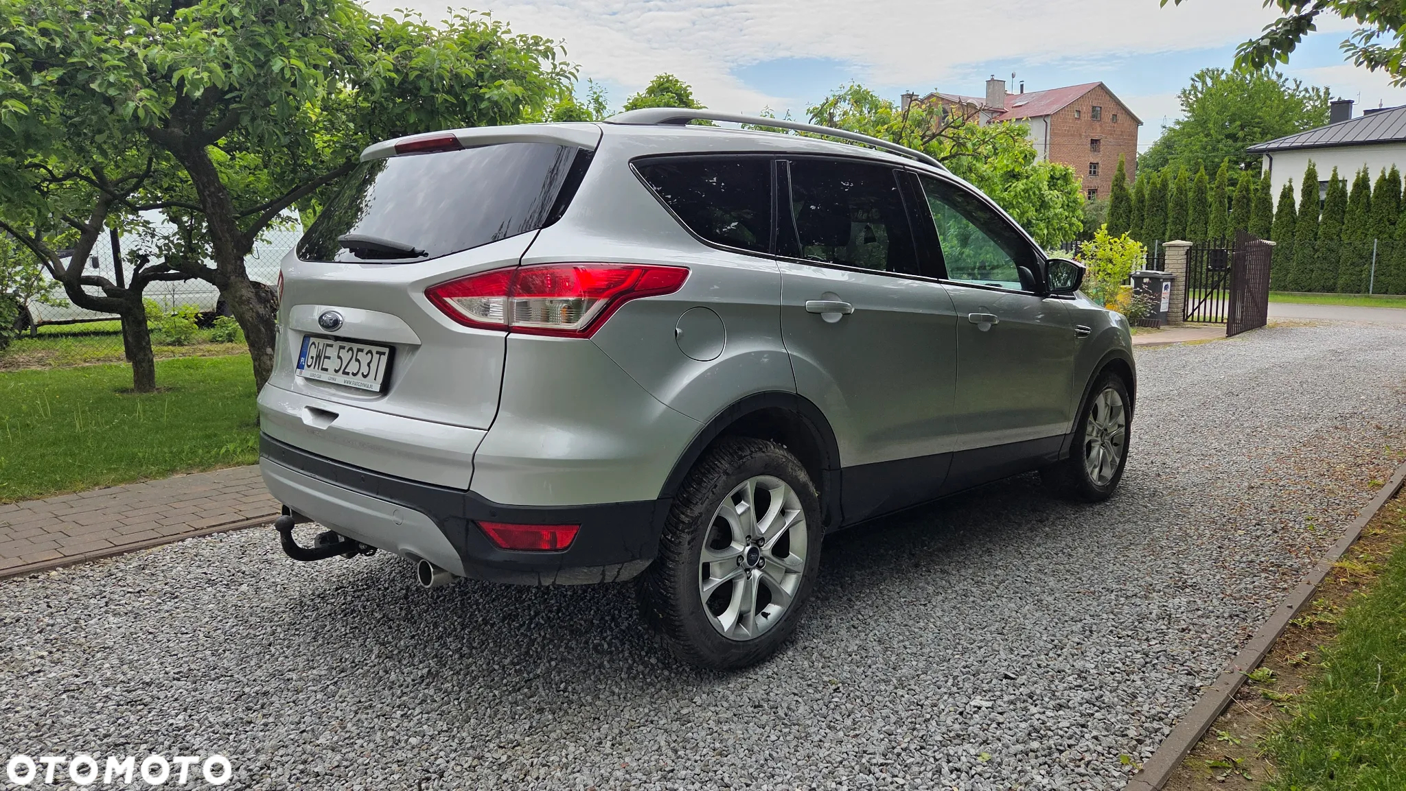 Ford Kuga 2.0 TDCi 2x4 SYNC - 2
