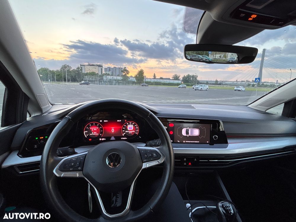 Volkswagen Golf 1.0 TSI Life - 5