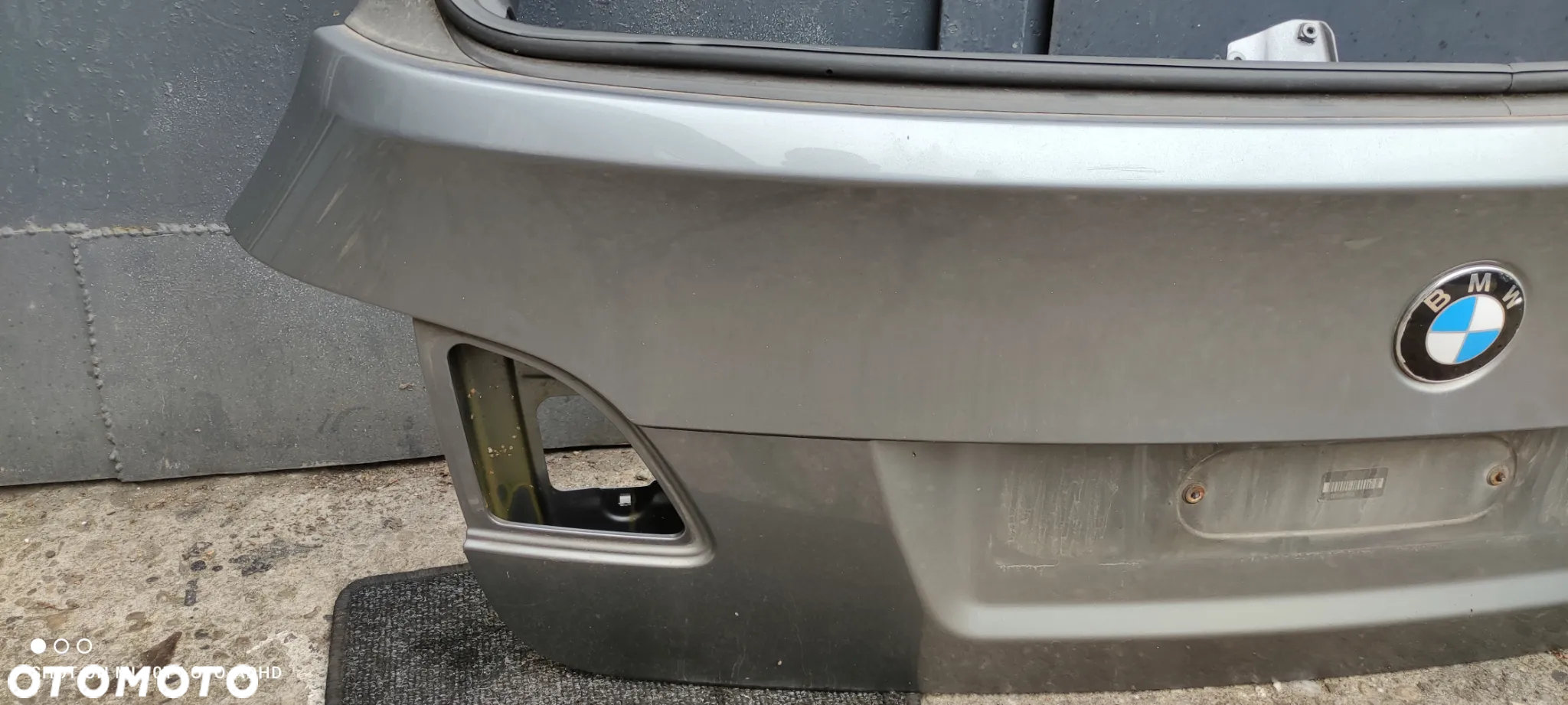 Klapa bagażnika BMW e61 SPACEGRAU A52/7 - 9