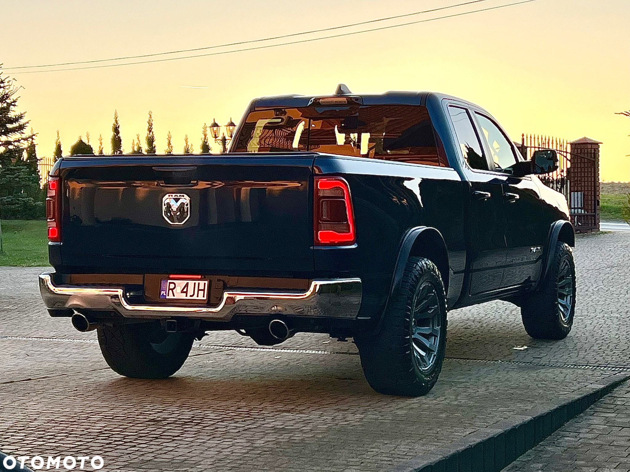 RAM 1500 Quad Cab Longbed Bighorn - 6