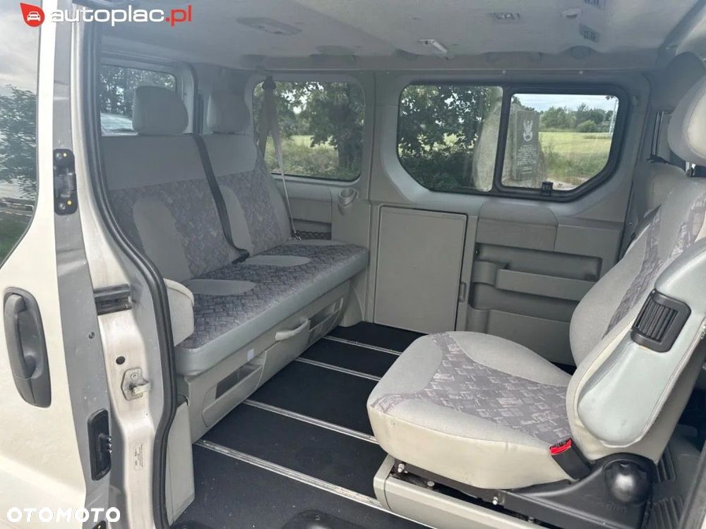 Opel Vivaro 2006