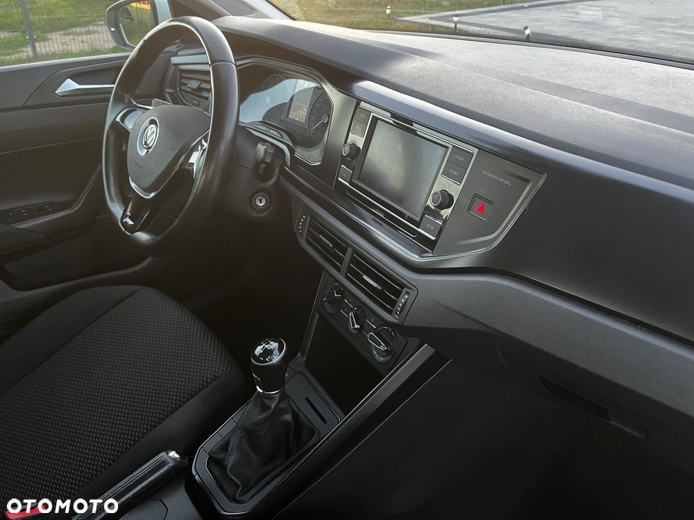 Volkswagen Polo - 21