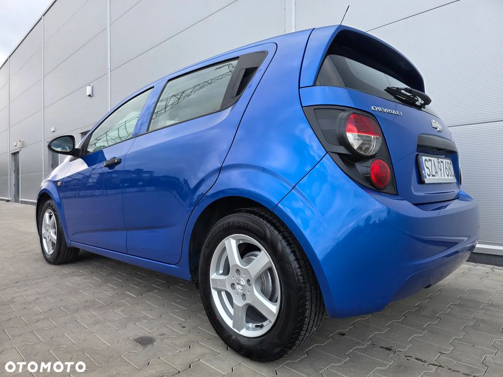 Chevrolet Aveo 1.2 LS - 4