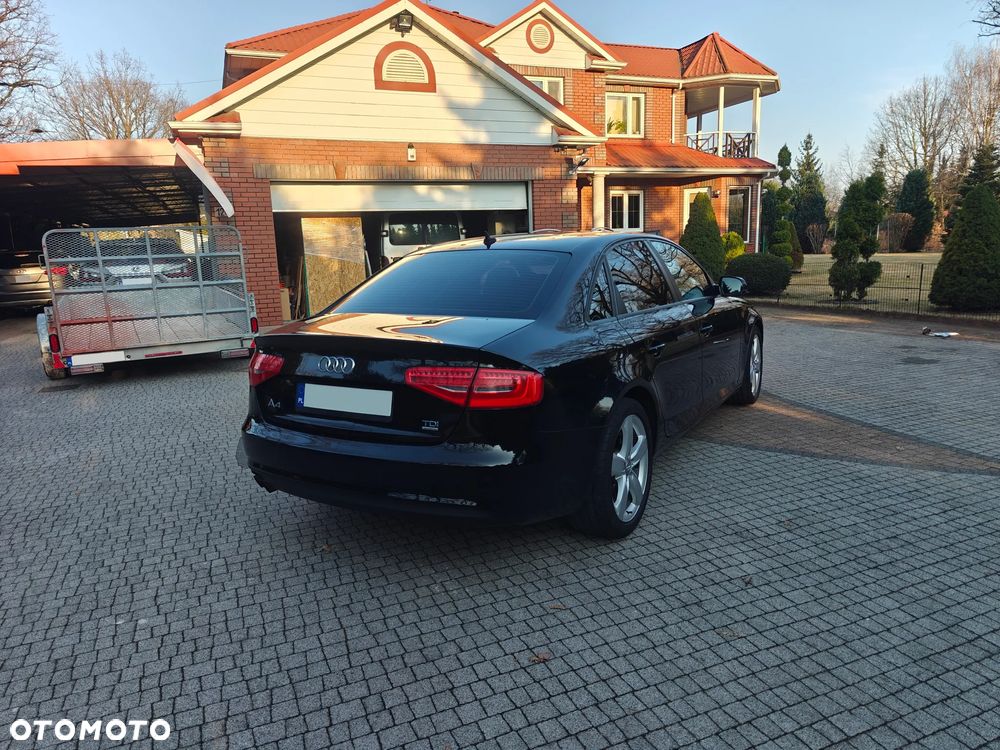 Audi A4 Limousine 2.0 TDI Quattro - 4