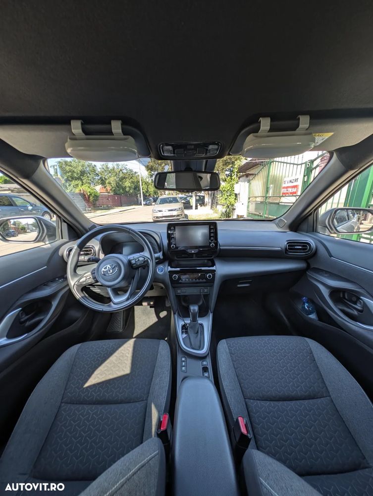 Toyota Yaris Cross 1.5 l CVT Dynamic - 6