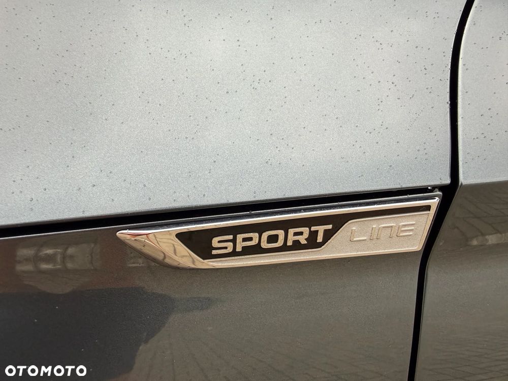 Skoda Superb 2.0 TDI DSG Sportline - 11