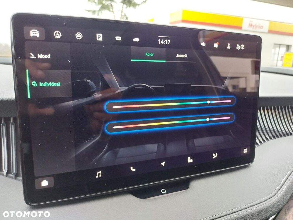 Skoda Superb 2.0 TDI SCR 4x4 L&K DSG - 37