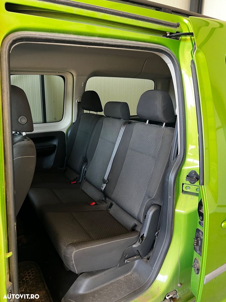 Volkswagen Caddy Maxi - 11