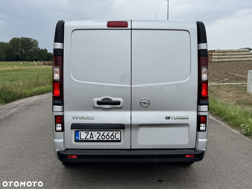 Opel Vivaro - 6
