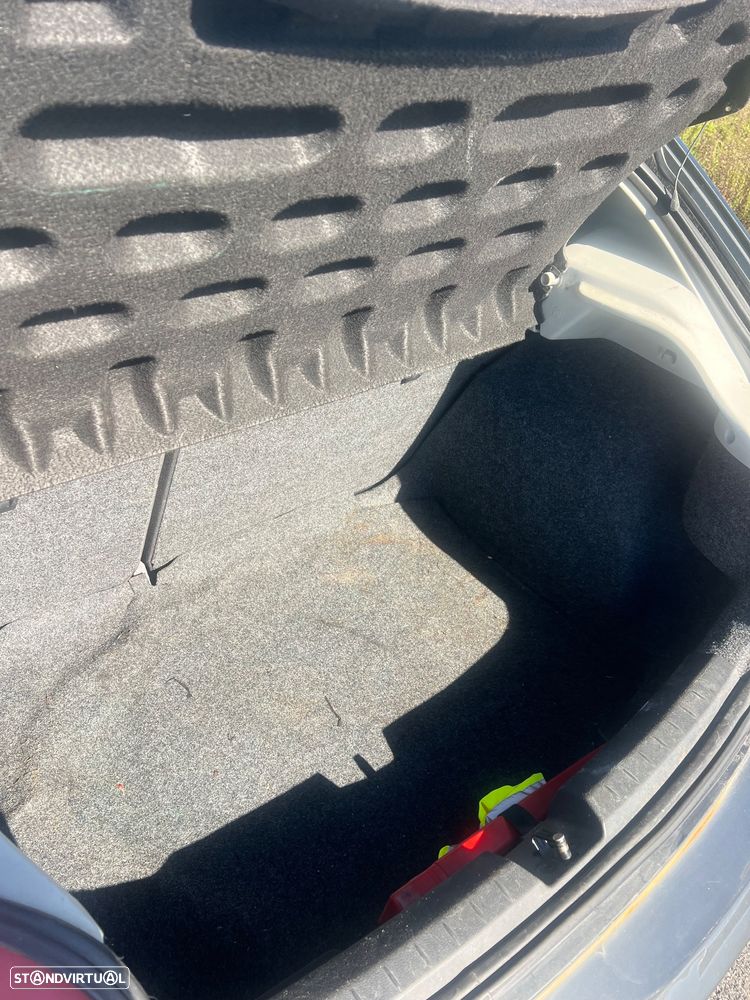 SEAT Ibiza 1.2 12V Reference - 6