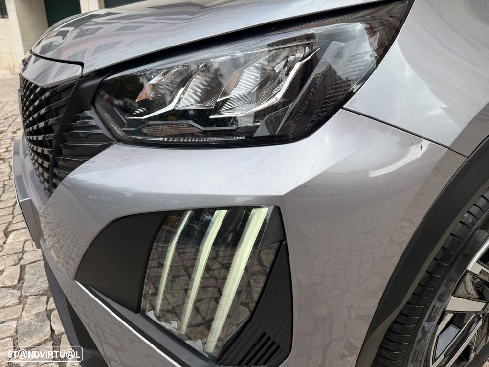 Peugeot 2008 1.2 PureTech Active - 19