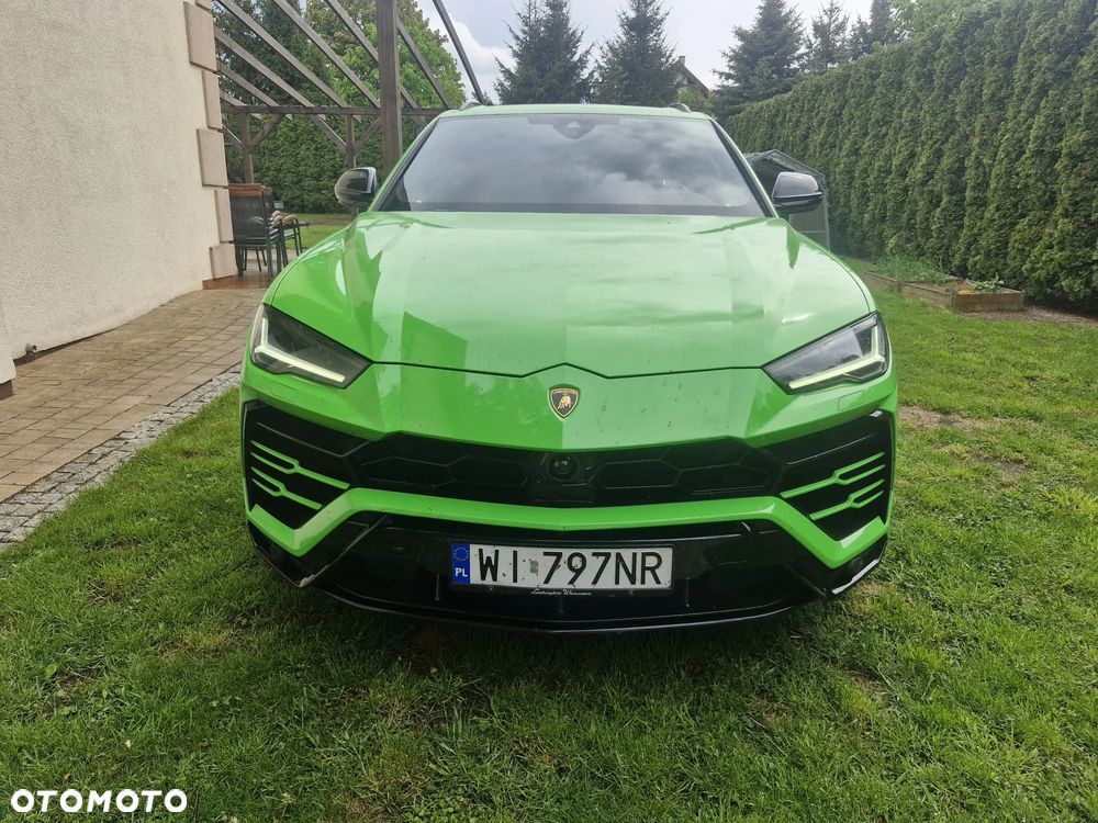 Lamborghini Urus - 5