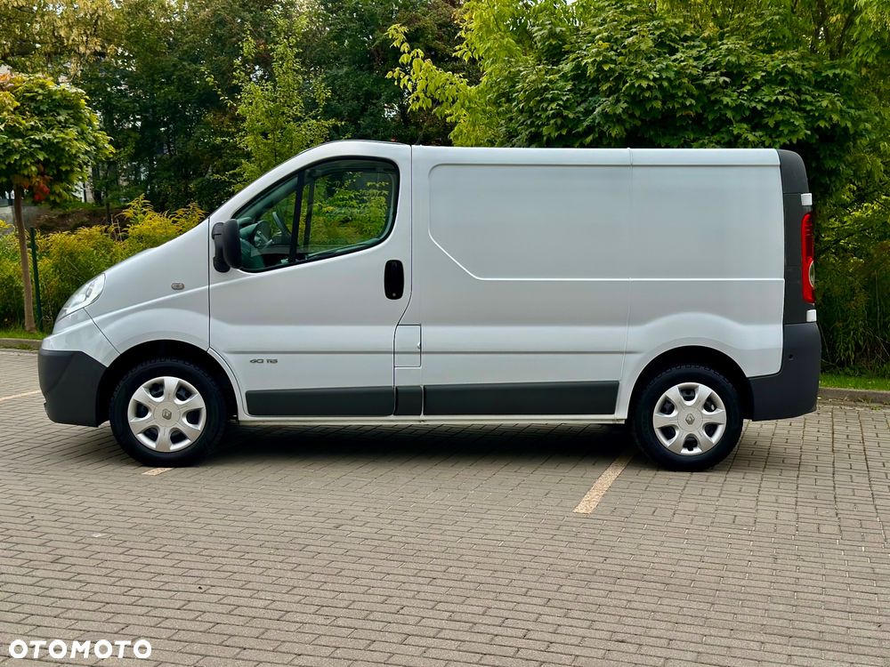 Renault Trafic - 17