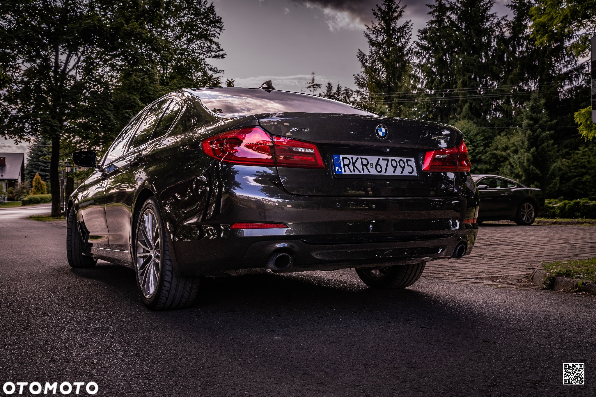 BMW Seria 5 530i xDrive Sport Line sport - 4