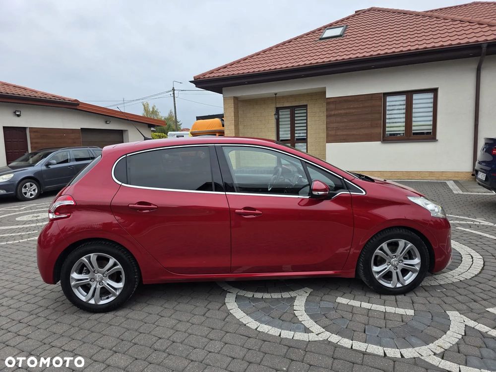 Peugeot 208 1.6 VTi Allure - 10