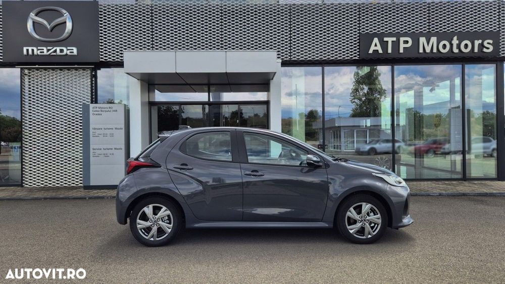 Mazda 2 - 10