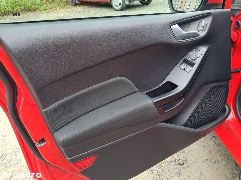 Ford Fiesta - 15