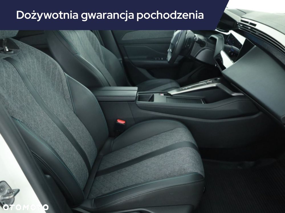 Peugeot 408 - 9