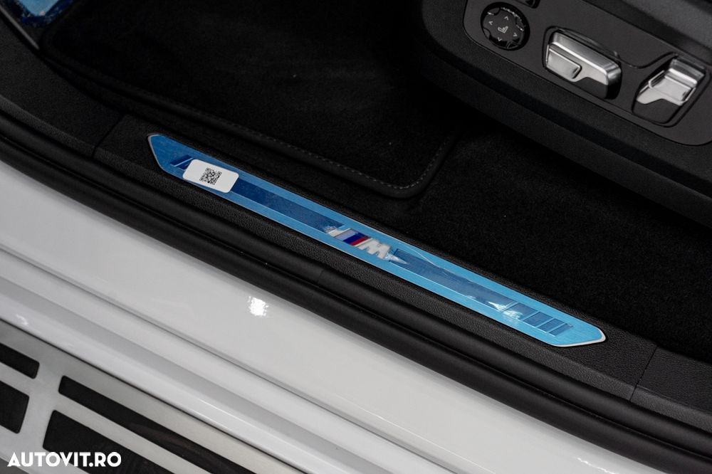 BMW X7 xDrive40i AT MHEV - 32