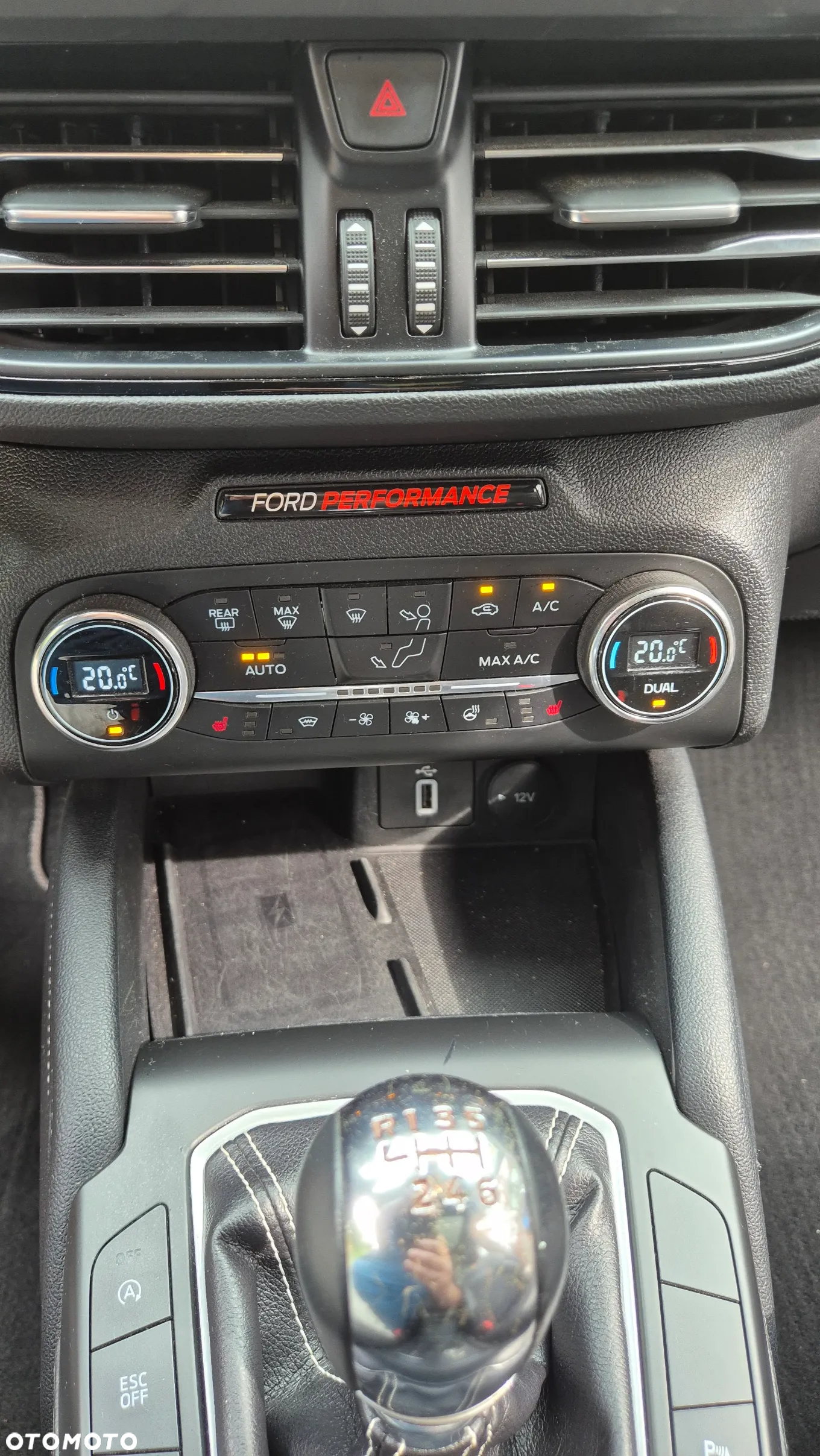 Ford Focus 2.0 EcoBlue ST - 26
