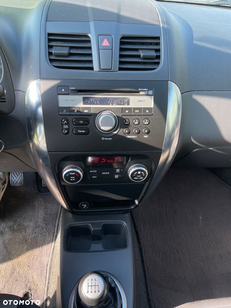 Fiat Sedici 2.0 Multijet DPF 4x4 Dynamic - 11