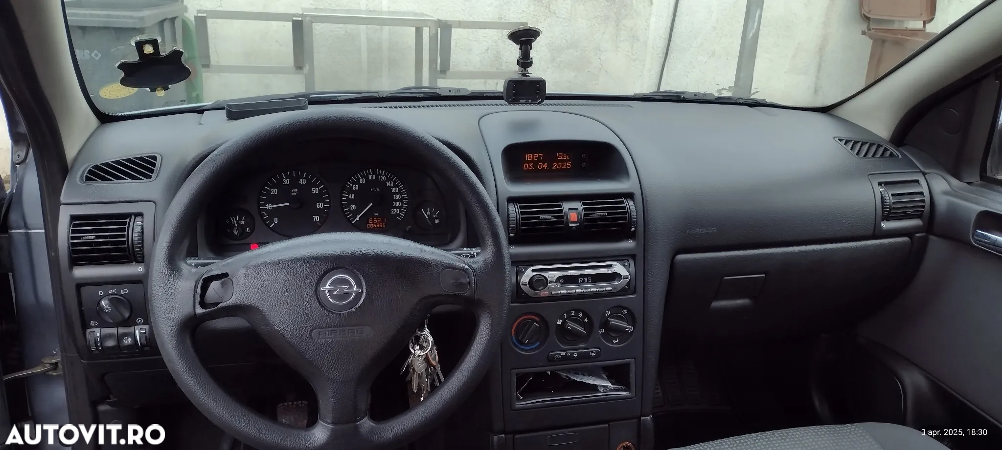 Opel Astra 1.6 - 16