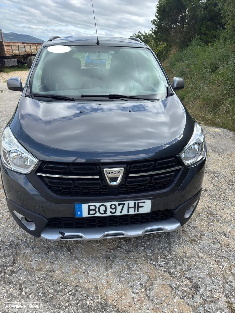 Dacia Lodgy Blue dCi 115 (7L) Stepway - 1
