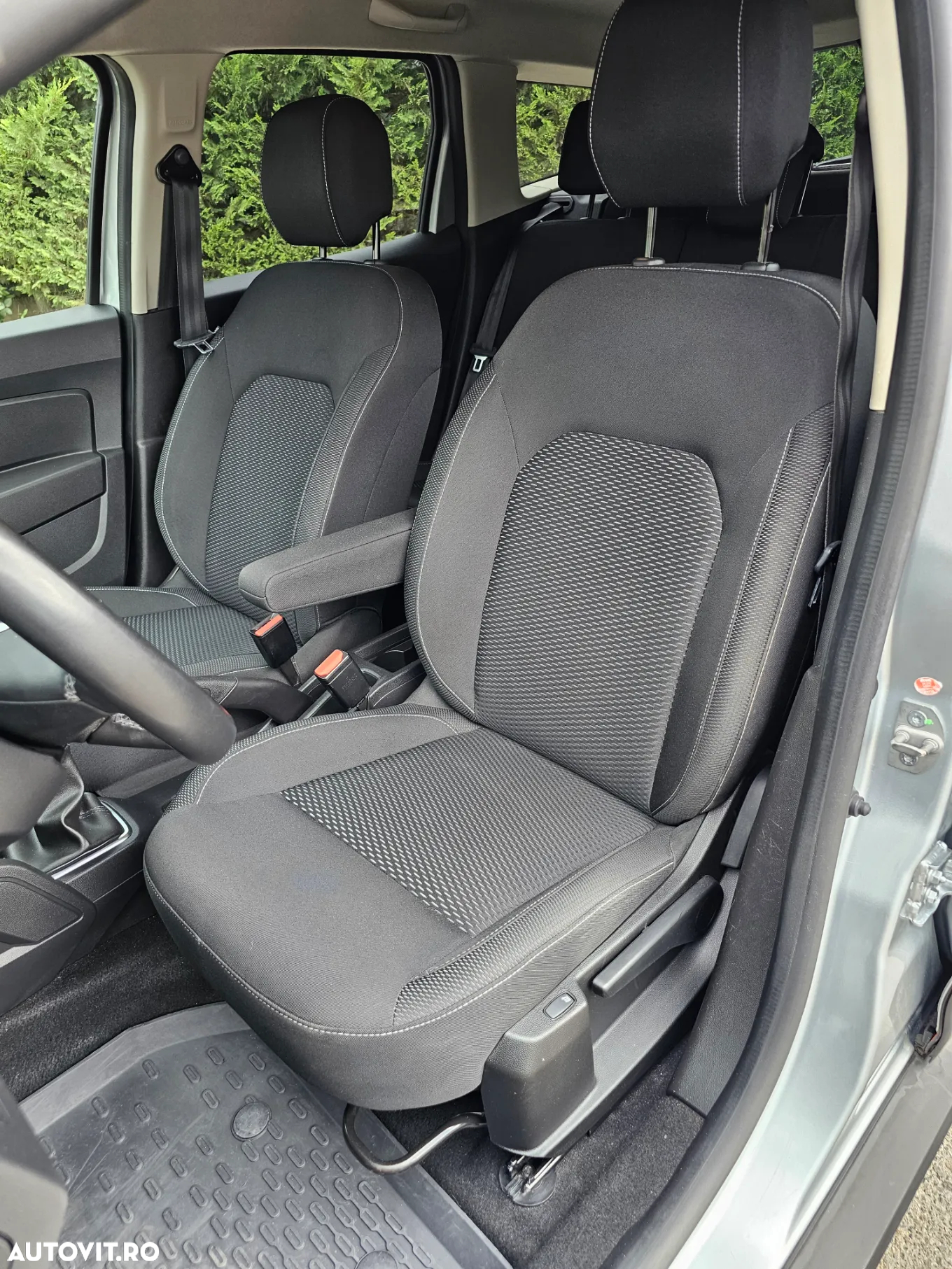 Dacia Duster 1.5 Blue dCi Prestige - 10