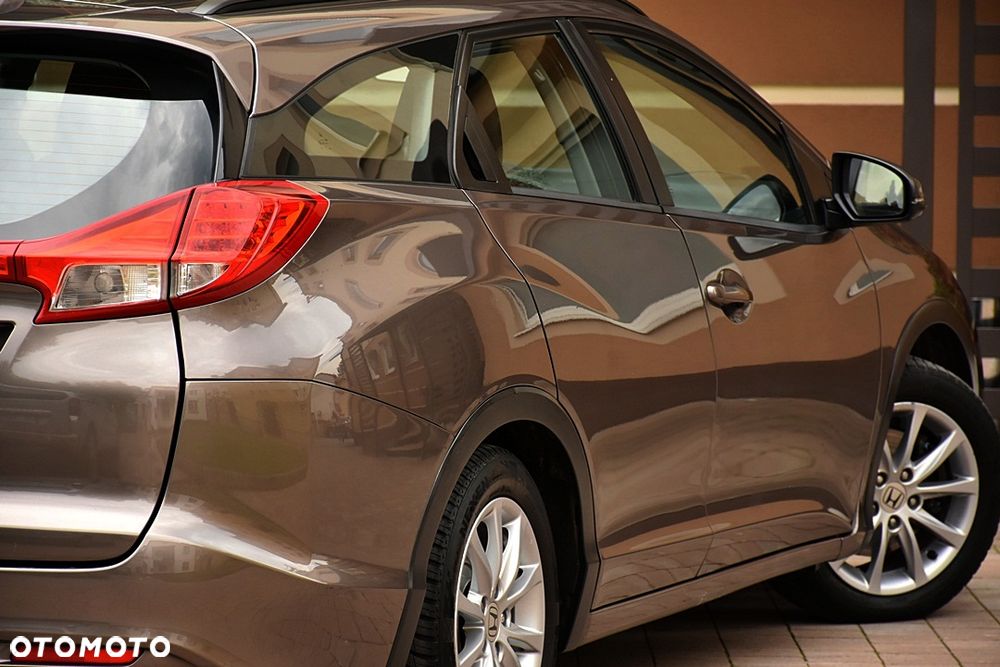 Honda Civic 1.8 Lifestyle - 12