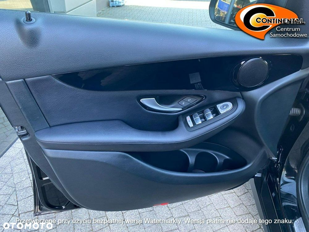 Mercedes-Benz GLC - 11